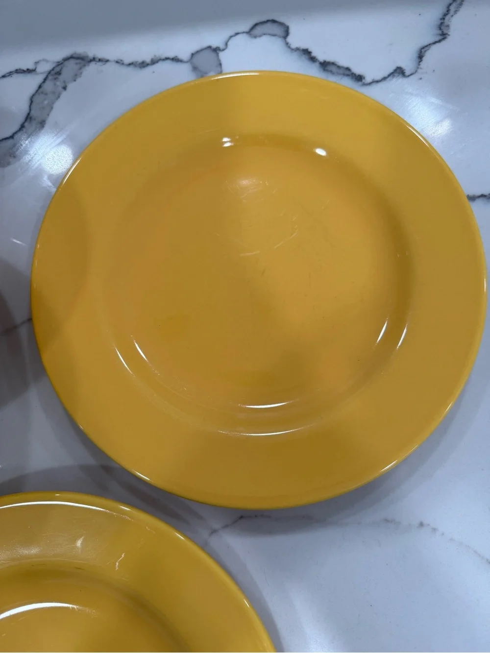 Yellow Vista 6.5” Bowl and Two 9” Plate Dinnerware